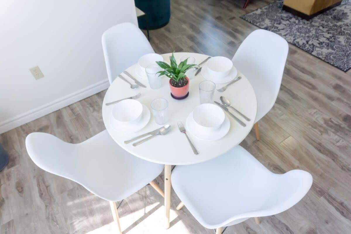 Amazing Location In Saint John 2 Bedroom Modern Parking New Extérieur photo