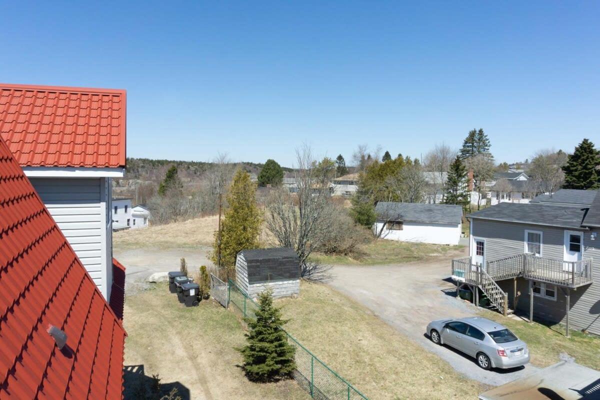 Amazing Location In Saint John 2 Bedroom Modern Parking New Extérieur photo