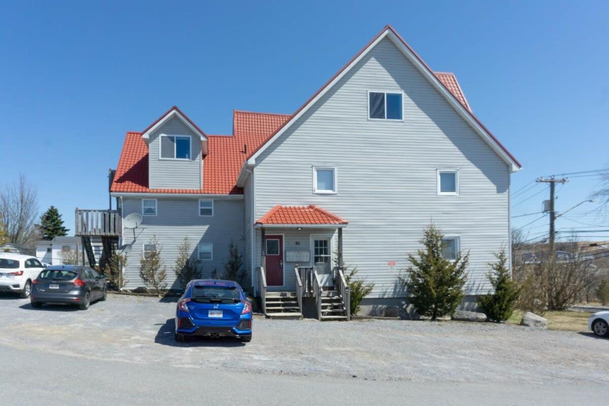 Amazing Location In Saint John 2 Bedroom Modern Parking New Extérieur photo