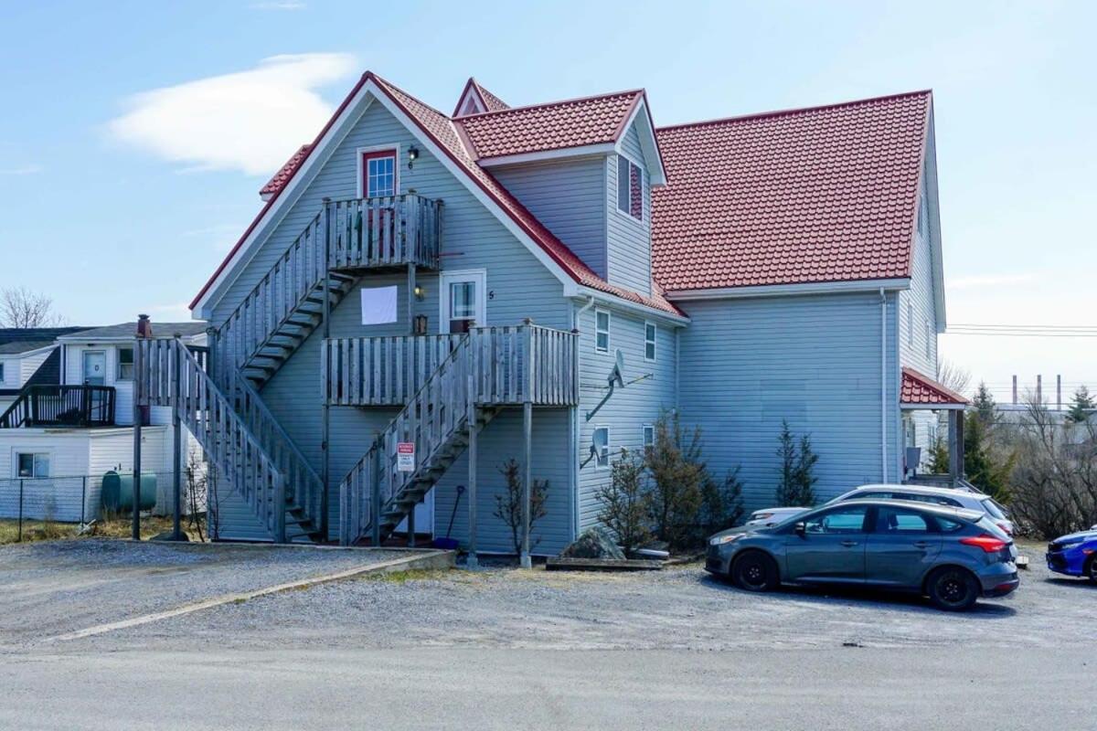 Amazing Location In Saint John 2 Bedroom Modern Parking New Extérieur photo
